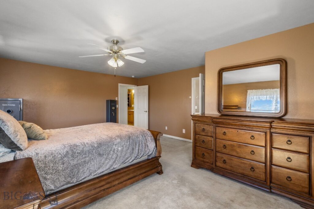 7055 Skylark Drive, Manhattan MT 59741