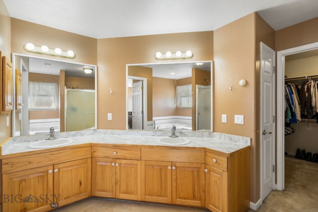 7055 Skylark Drive, Manhattan MT 59741