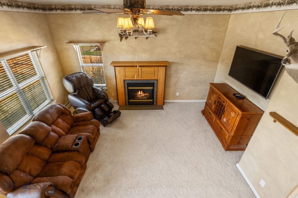 7055 Skylark Drive, Manhattan MT 59741