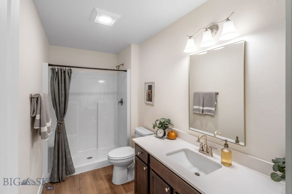 707 Spaniel Lane, Belgrade MT 59714