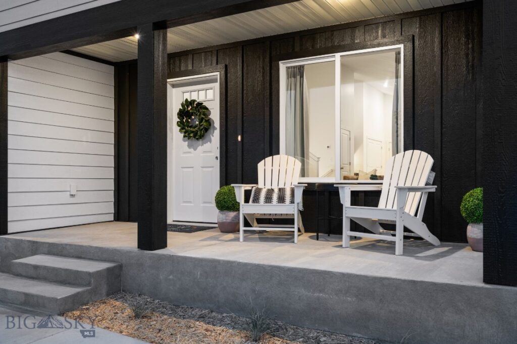 707 Spaniel Lane, Belgrade MT 59714