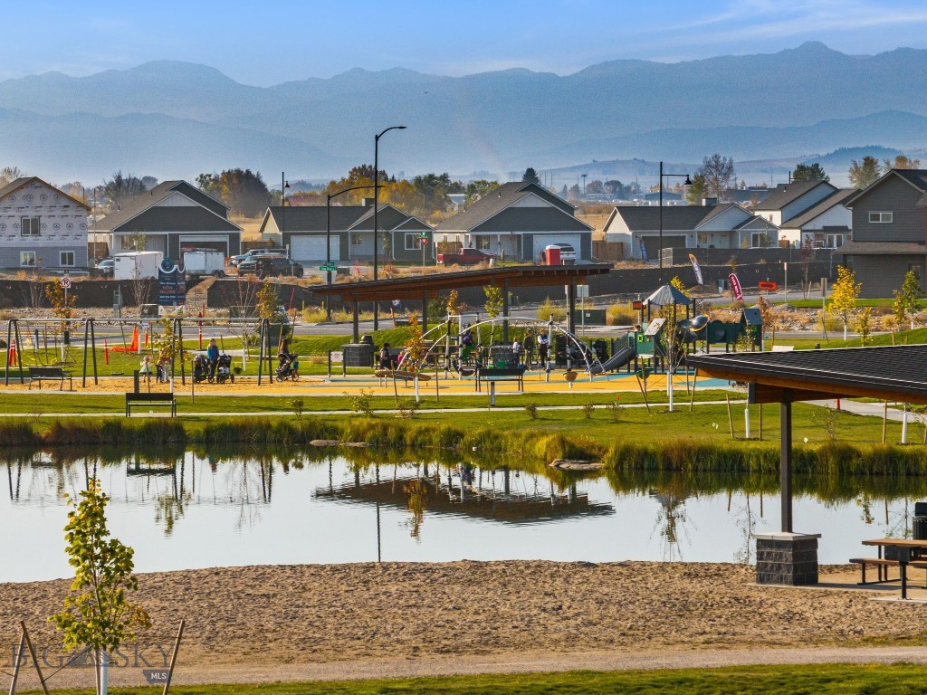 707 Spaniel Lane, Belgrade MT 59714