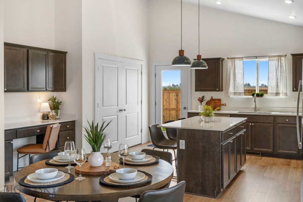 707 Spaniel Lane, Belgrade MT 59714