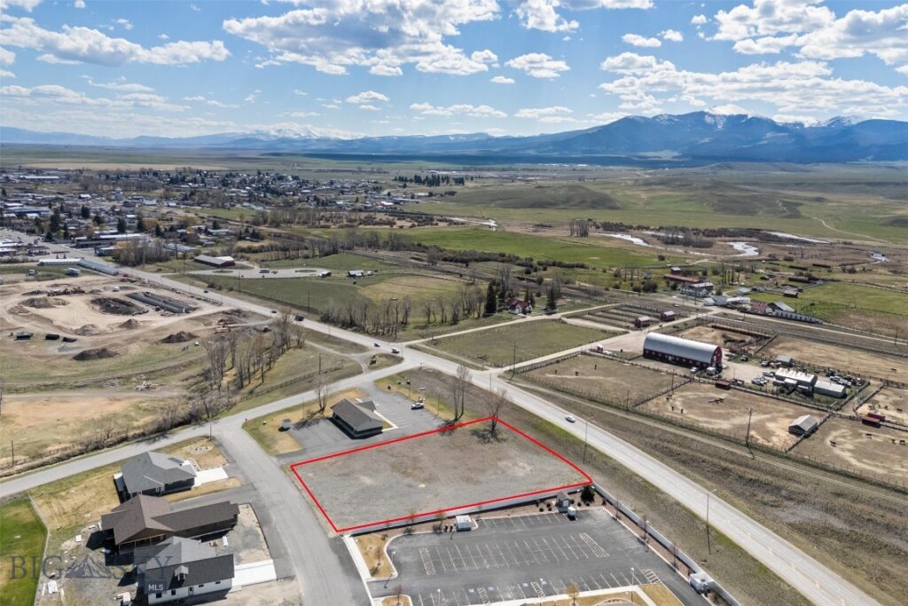 709 Sagebrush Lane, Deer Lodge MT 59722