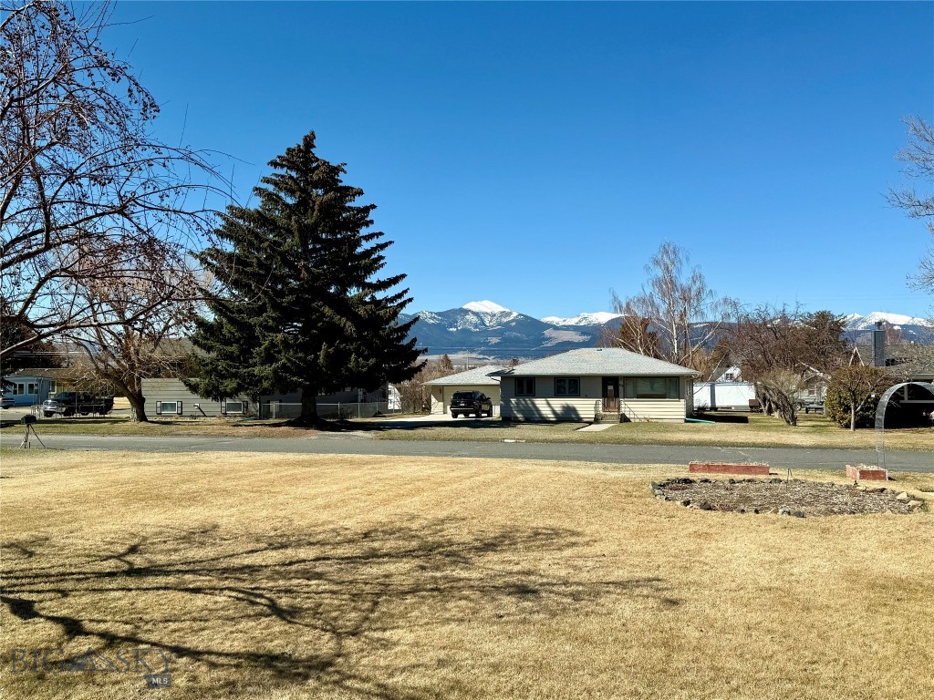 711 Mill Street, Deer Lodge MT 59722
