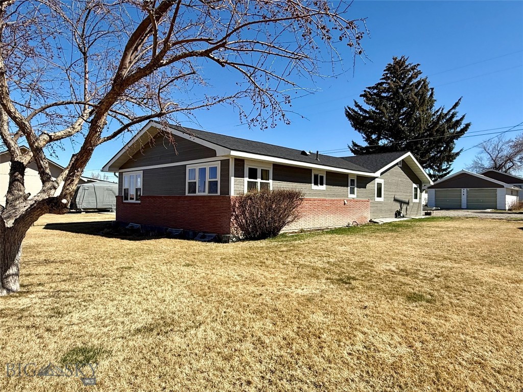 711 Mill Street, Deer Lodge MT 59722