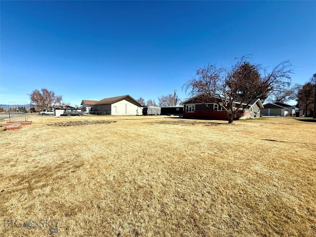 711 Mill Street, Deer Lodge MT 59722