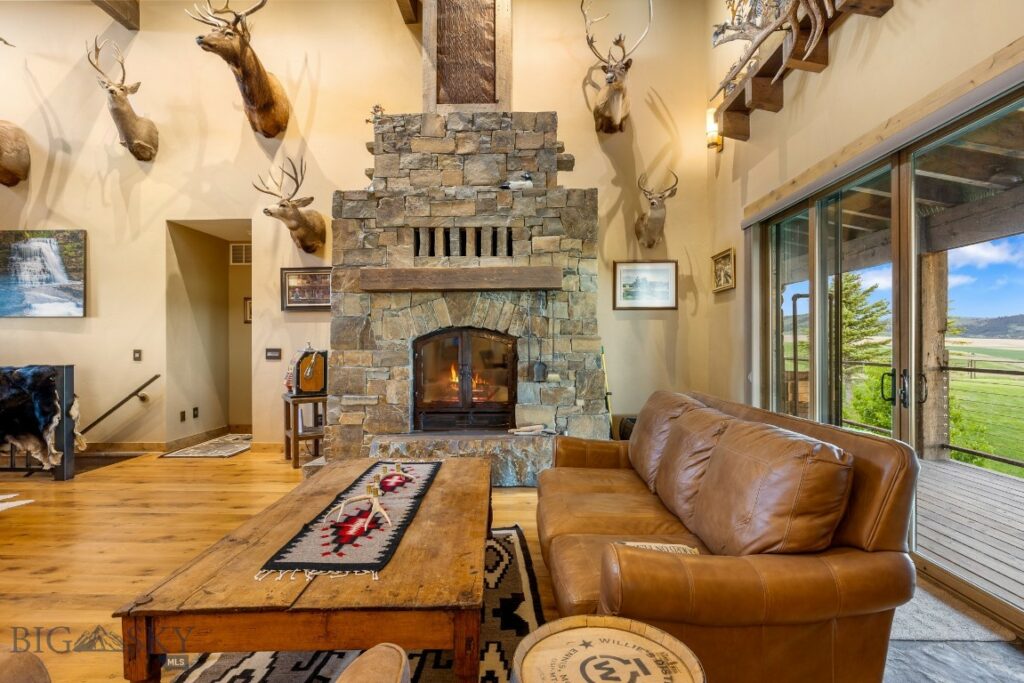 715 Bates Road, Manhattan MT 59741