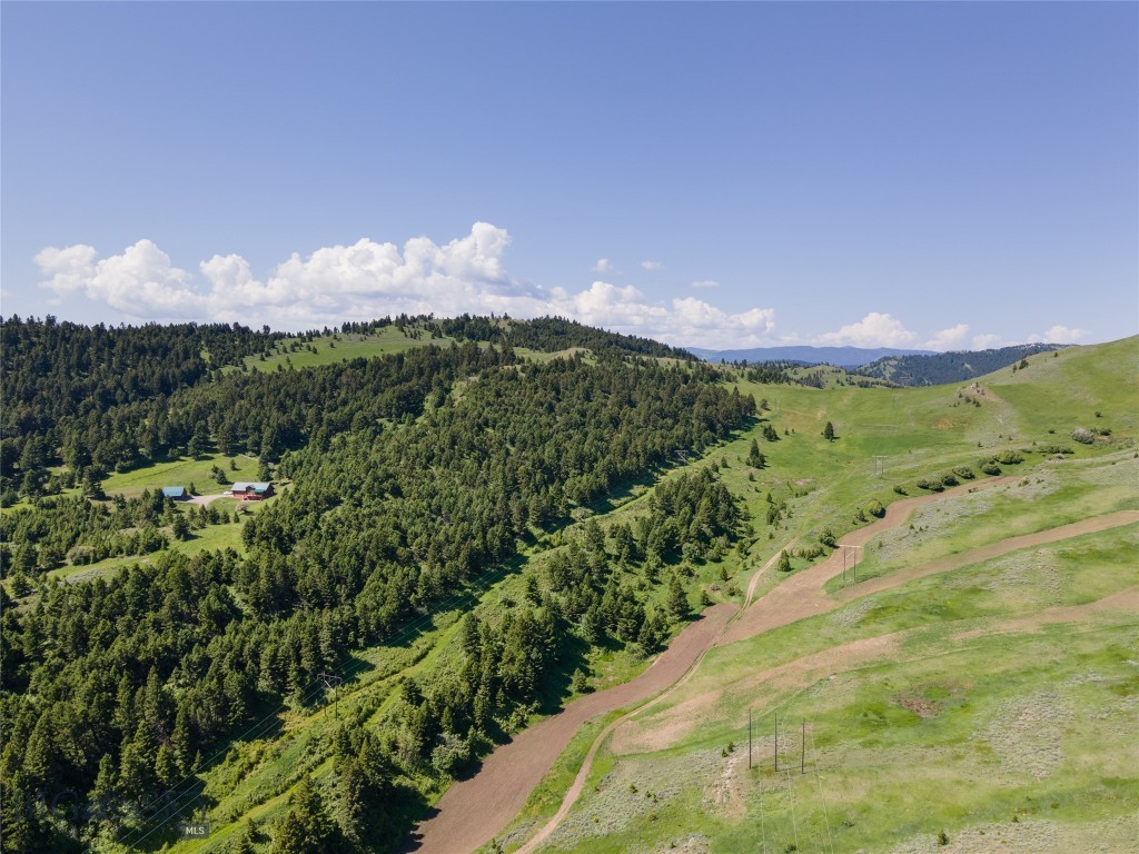 72 Sky Band Trail, Livingston MT 59047