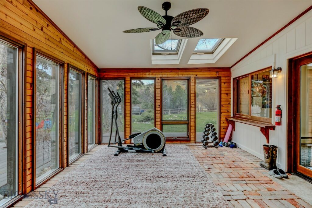 726 US Highway 10 West W, Livingston MT 59047