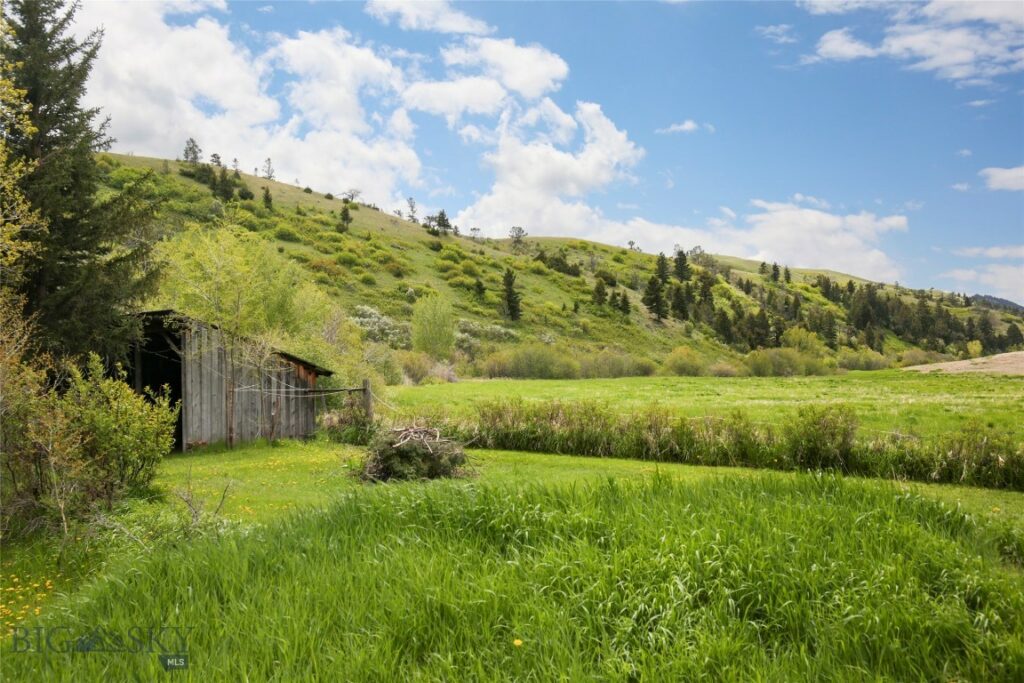 726 US Highway 10 West W, Livingston MT 59047