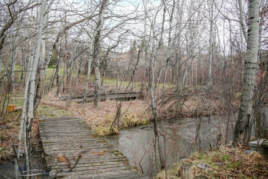 726 US Highway 10 West W, Livingston MT 59047