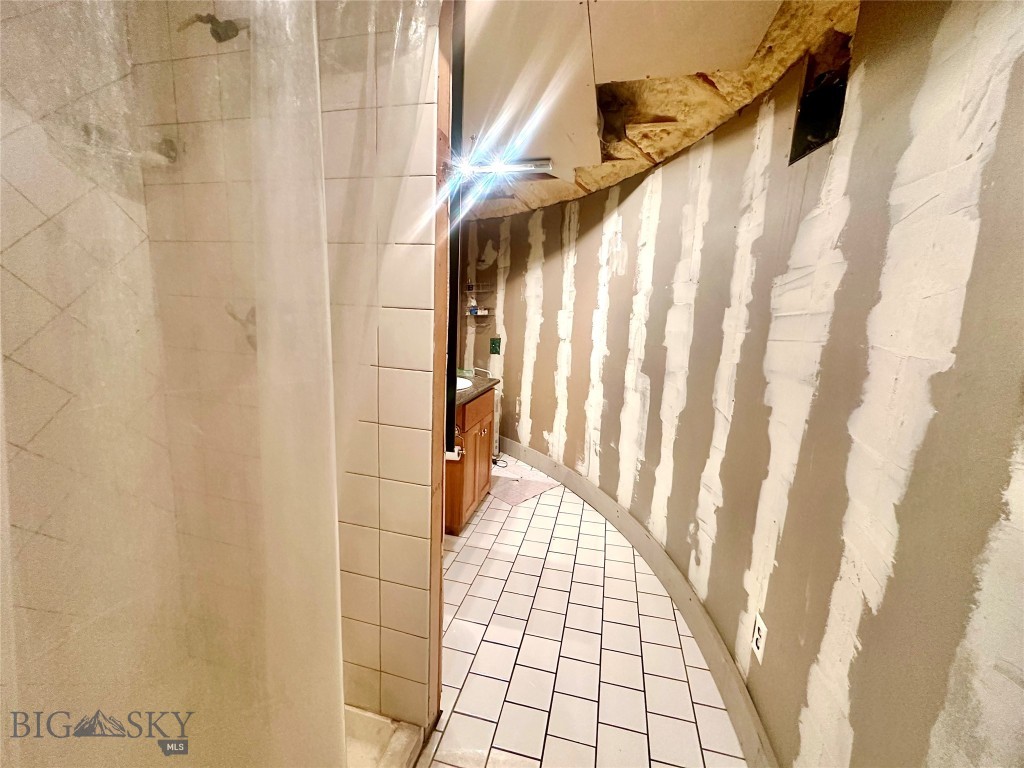 728 Madison River Road, Three Forks MT 59752