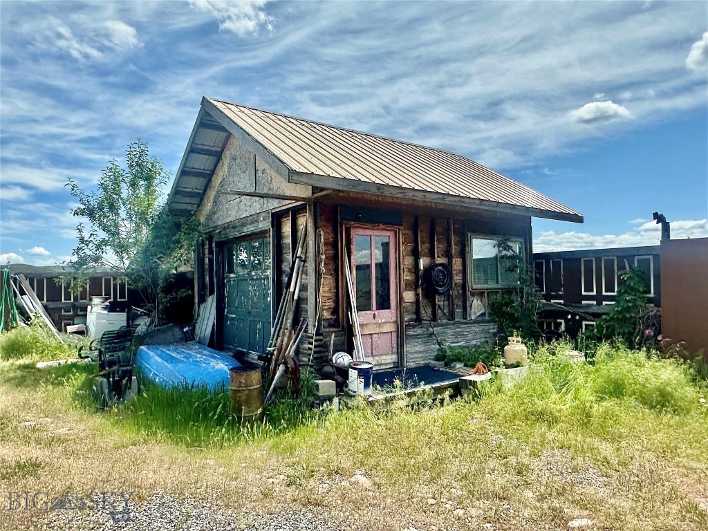 728 Madison River Road, Three Forks MT 59752