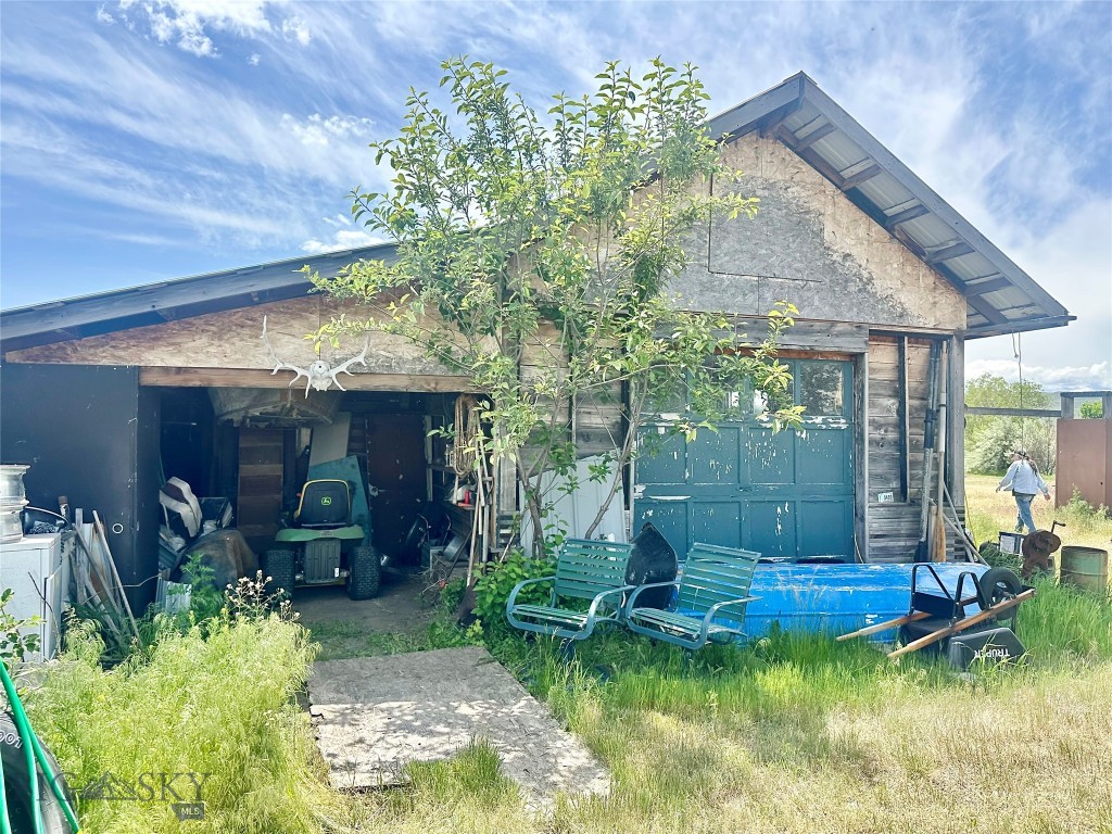 728 Madison River Road, Three Forks MT 59752