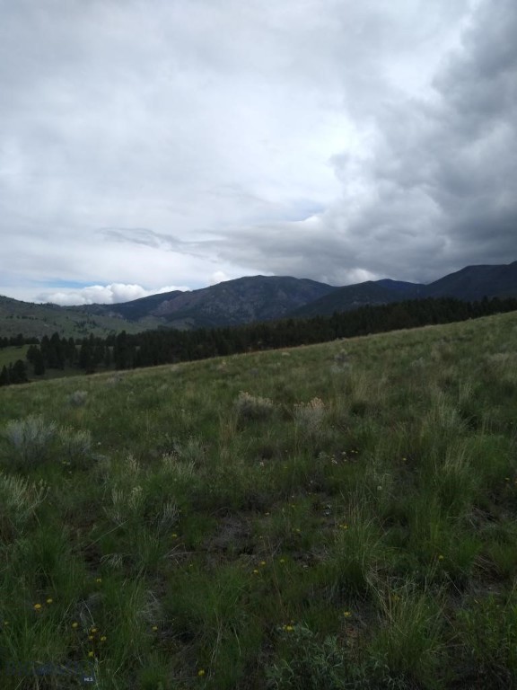 75 Foothill Road, Boulder MT 59632