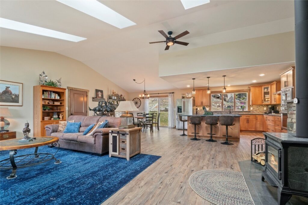 75 Powerline Road, Boulder MT 59632