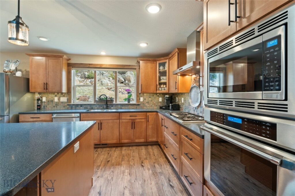 75 Powerline Road, Boulder MT 59632