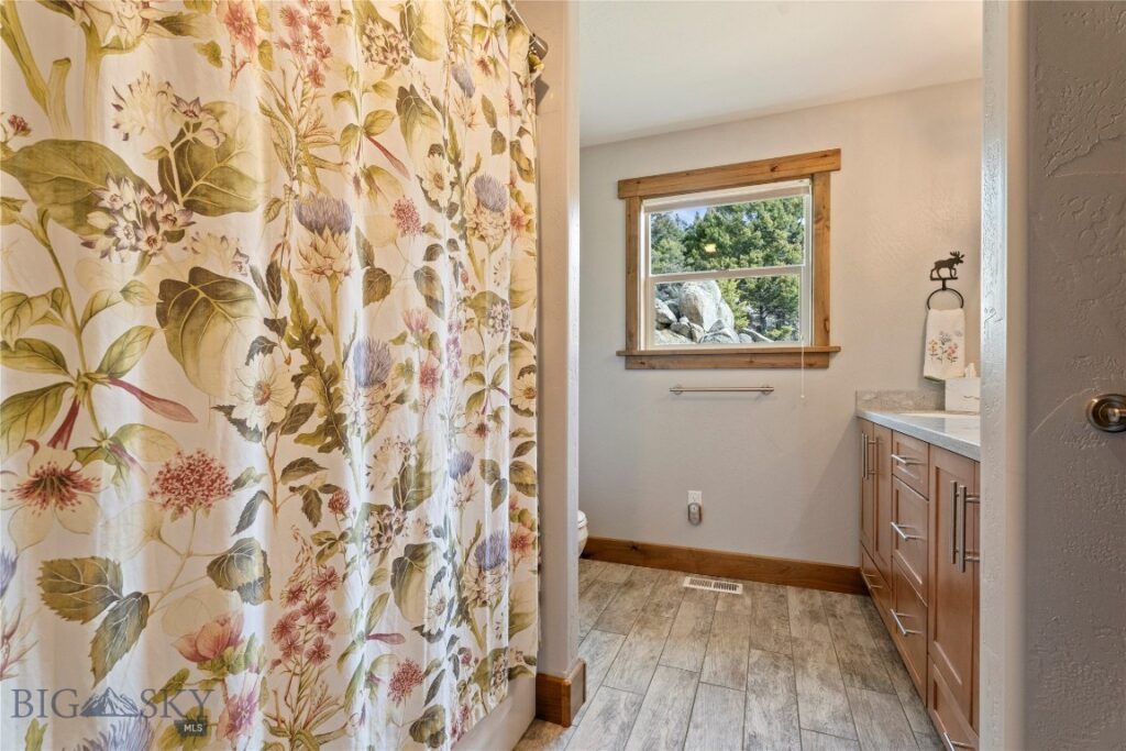 75 Powerline Road, Boulder MT 59632