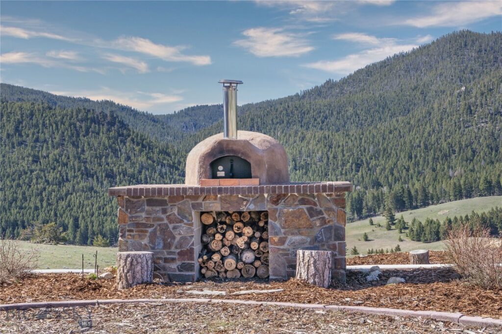 7800 Austin Road, Helena MT 59602