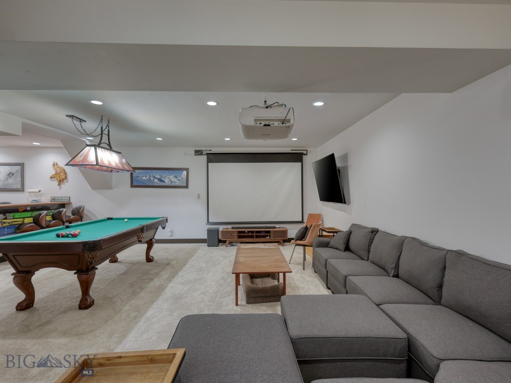 80 Glengarry Road, Livingston MT 59047