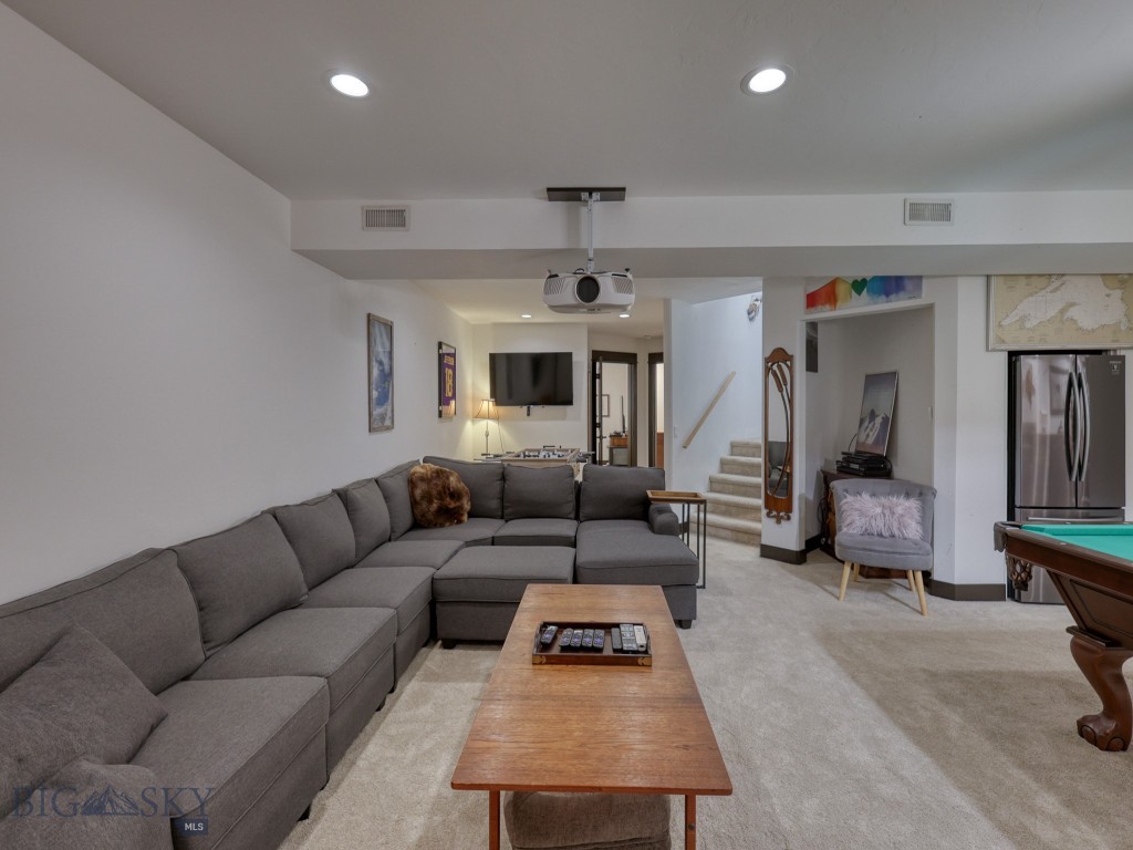 80 Glengarry Road, Livingston MT 59047