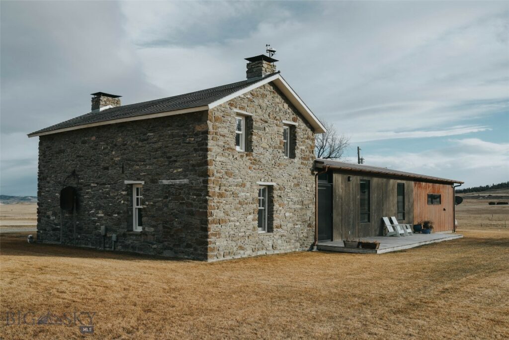 802 Deadmans Canyon Road, Reed Point MT 59069