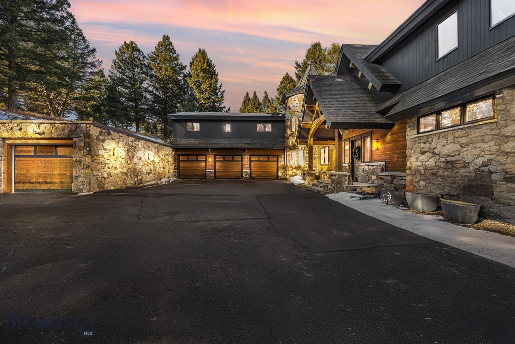 81 Steamboat Trail, Gallatin Gateway MT 59730