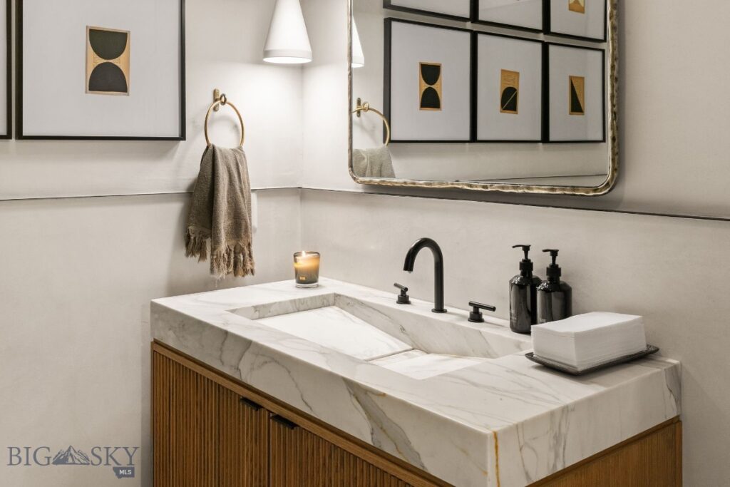 81211/ 13 Gallatin Road, Bozeman MT 59718