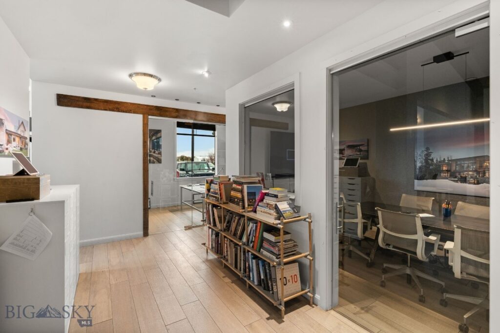 81211/ 13 Gallatin Road, Bozeman MT 59718