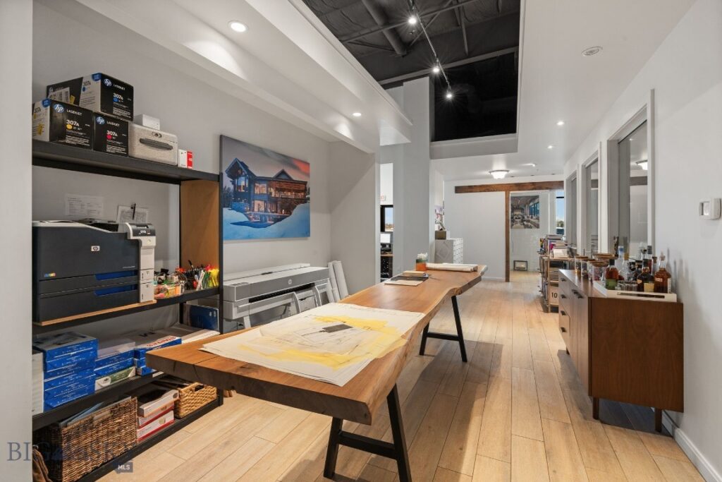 81211/ 13 Gallatin Road, Bozeman MT 59718