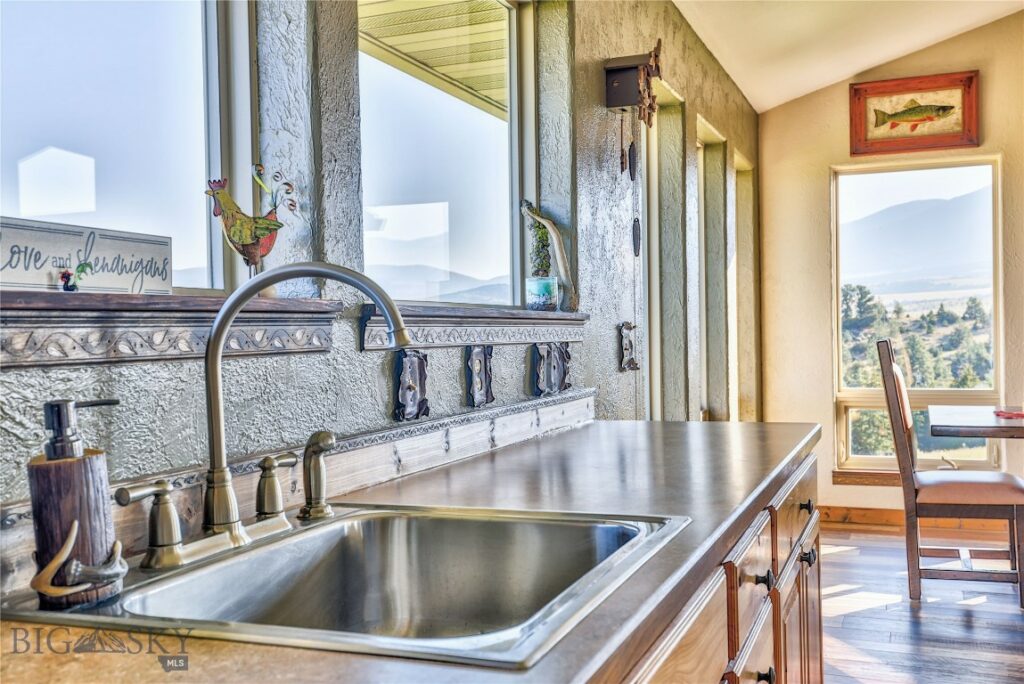 83 Big Country Drive, Townsend MT 59644