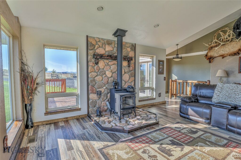 83 Big Country Drive, Townsend MT 59644