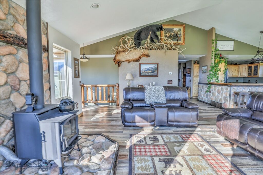 83 Big Country Drive, Townsend MT 59644