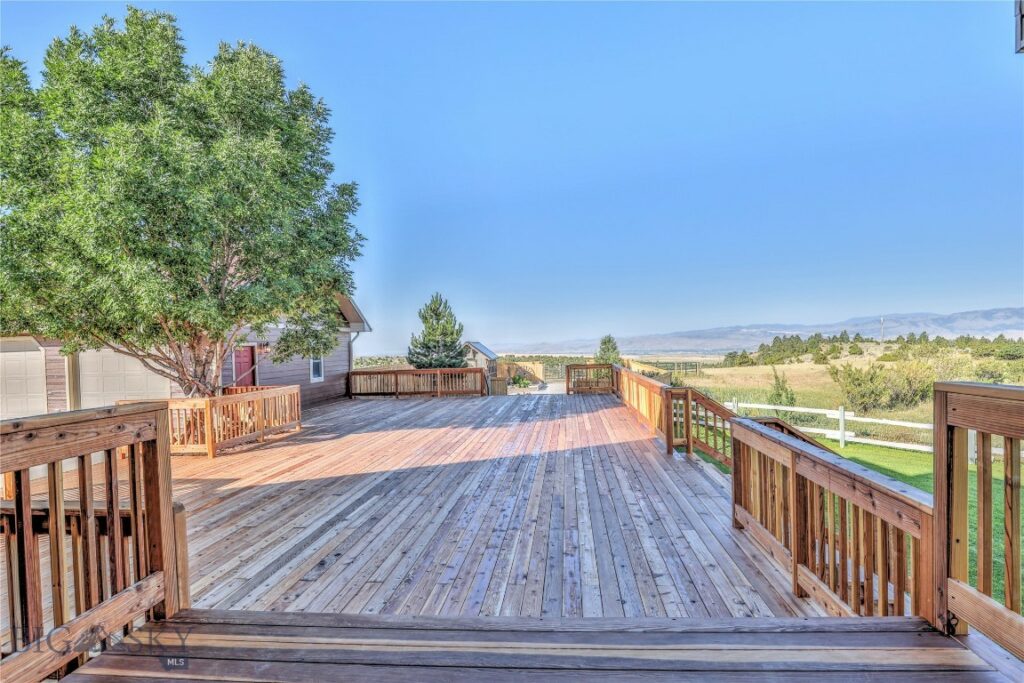 83 Big Country Drive, Townsend MT 59644