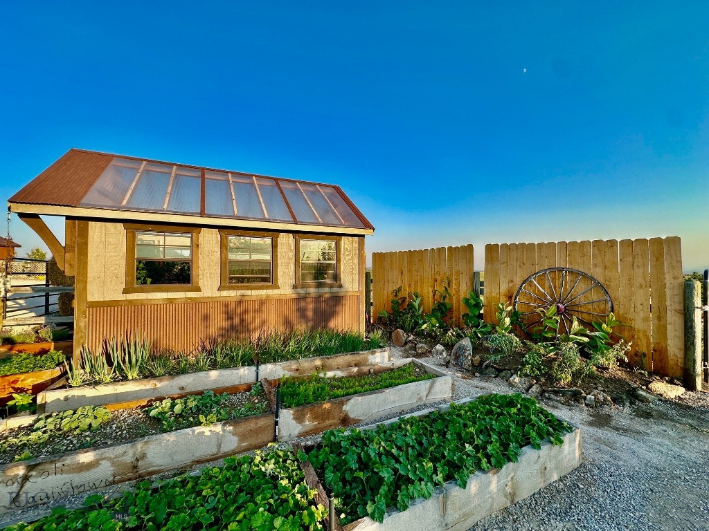 83 Big Country Drive, Townsend MT 59644