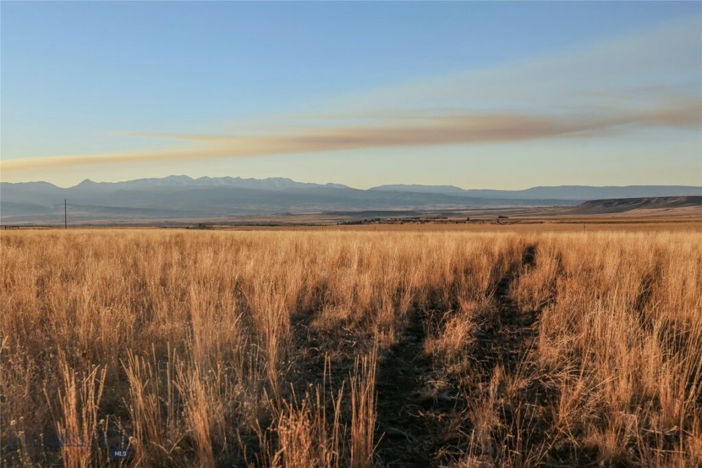 830 Rock Creek Rd North Road, Clyde Park MT 59018