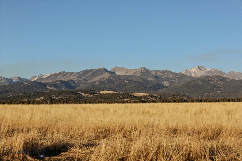 830 Rock Creek Rd North Road, Clyde Park MT 59018