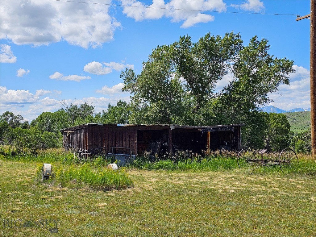 84 Hwy 191, Big Timber MT 59011