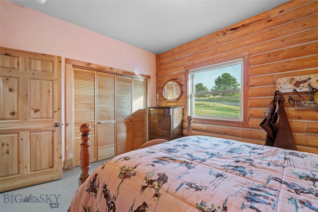 8407 Little Gully Run, Bozeman MT 59715