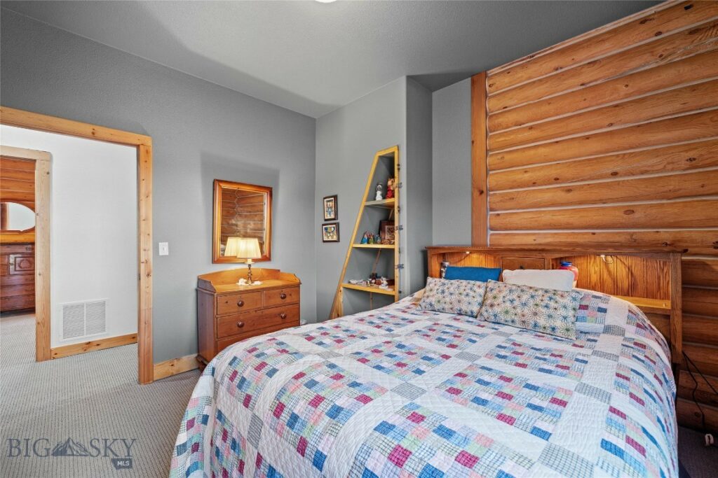 8407 Little Gully Run, Bozeman MT 59715