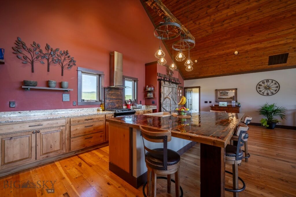 85 Basin Trail Road, Livingston MT 59047