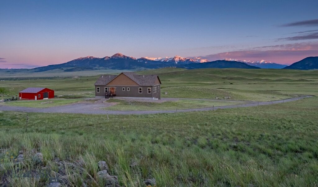 85 Basin Trail Road, Livingston MT 59047