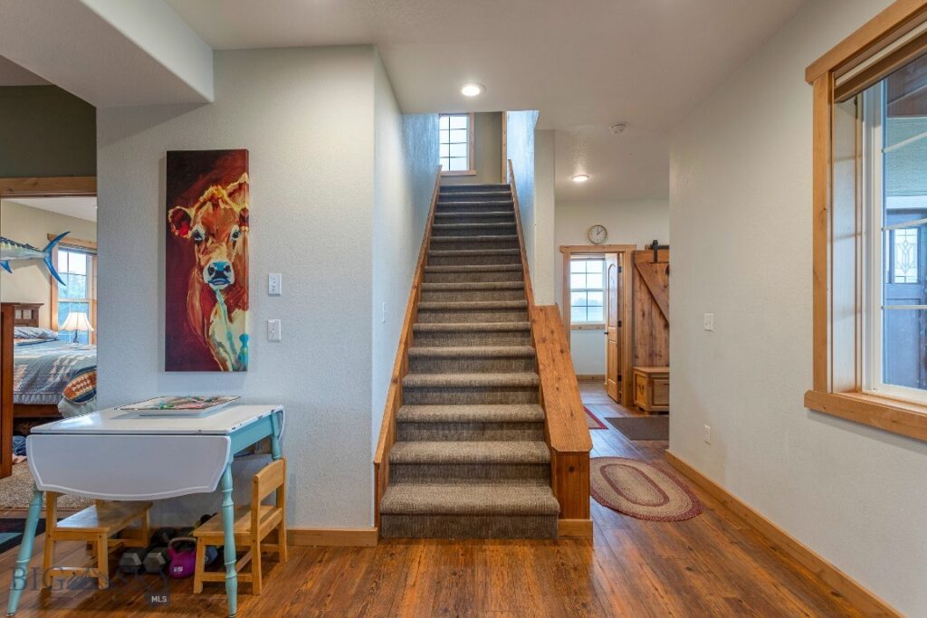 868 Middle Road, Twin Bridges MT 59754