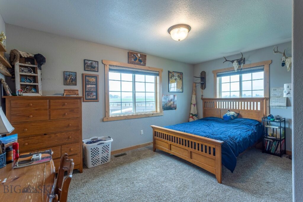 868 Middle Road, Twin Bridges MT 59754