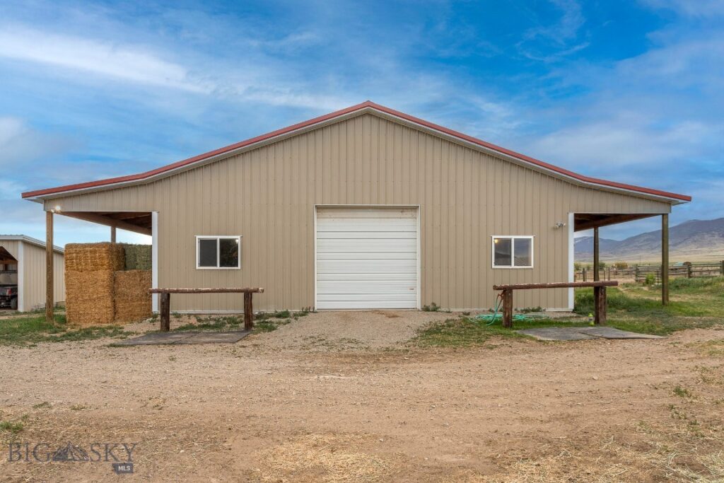 868 Middle Road, Twin Bridges MT 59754