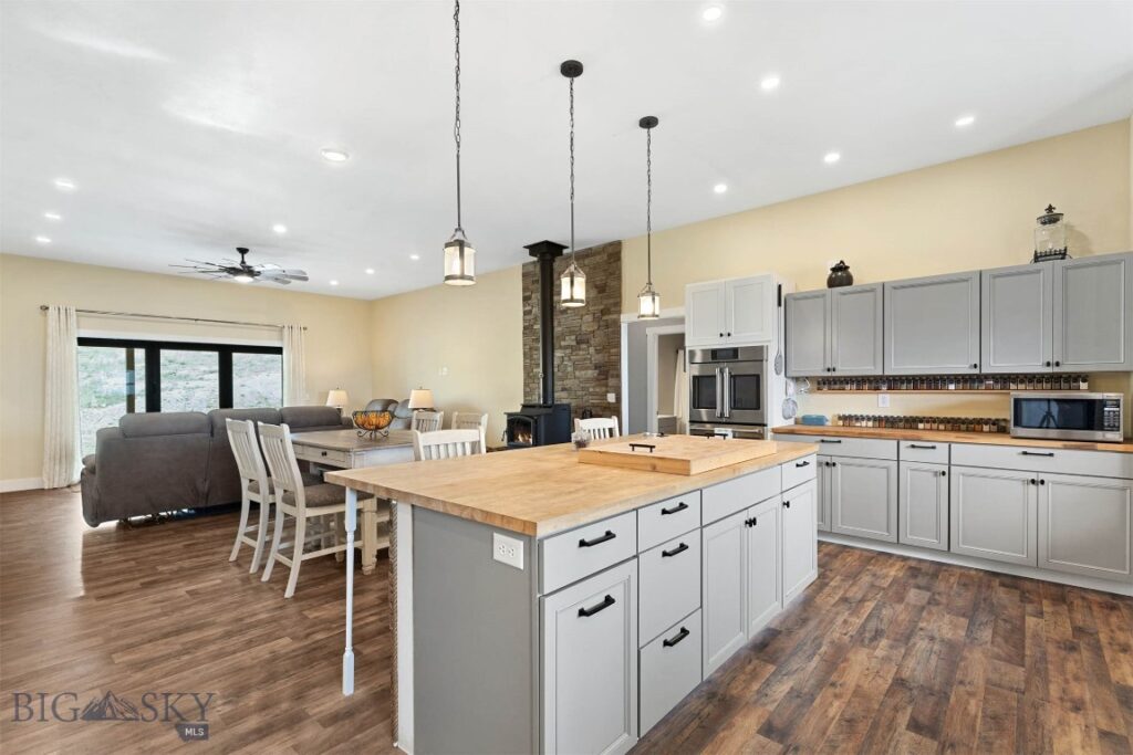88 Hilltop Vista Loop, Three Forks MT 59752