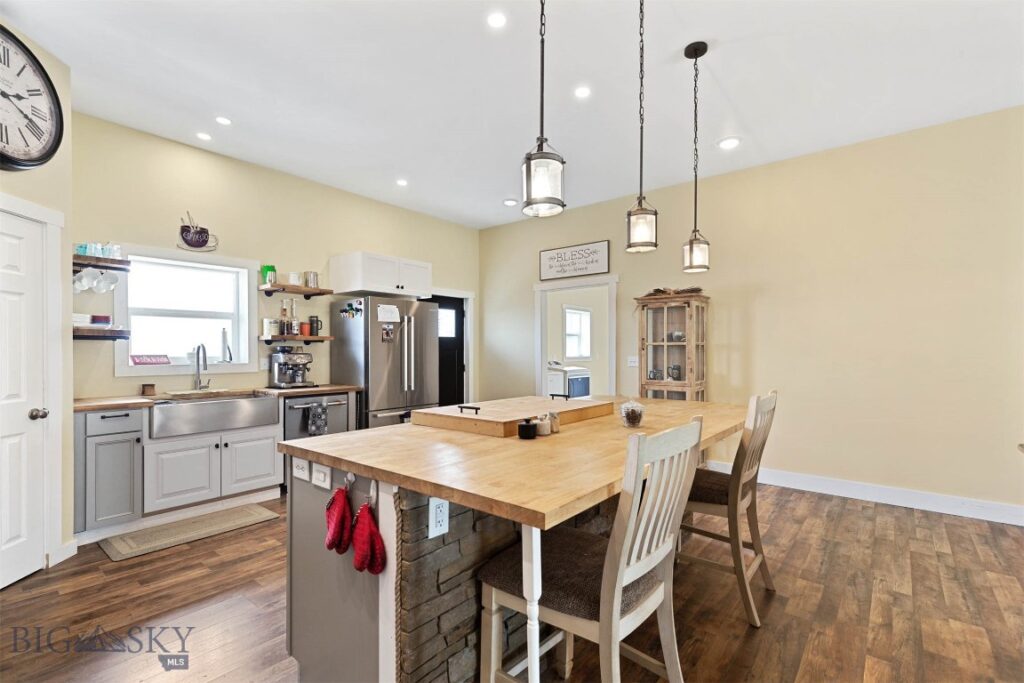 88 Hilltop Vista Loop, Three Forks MT 59752