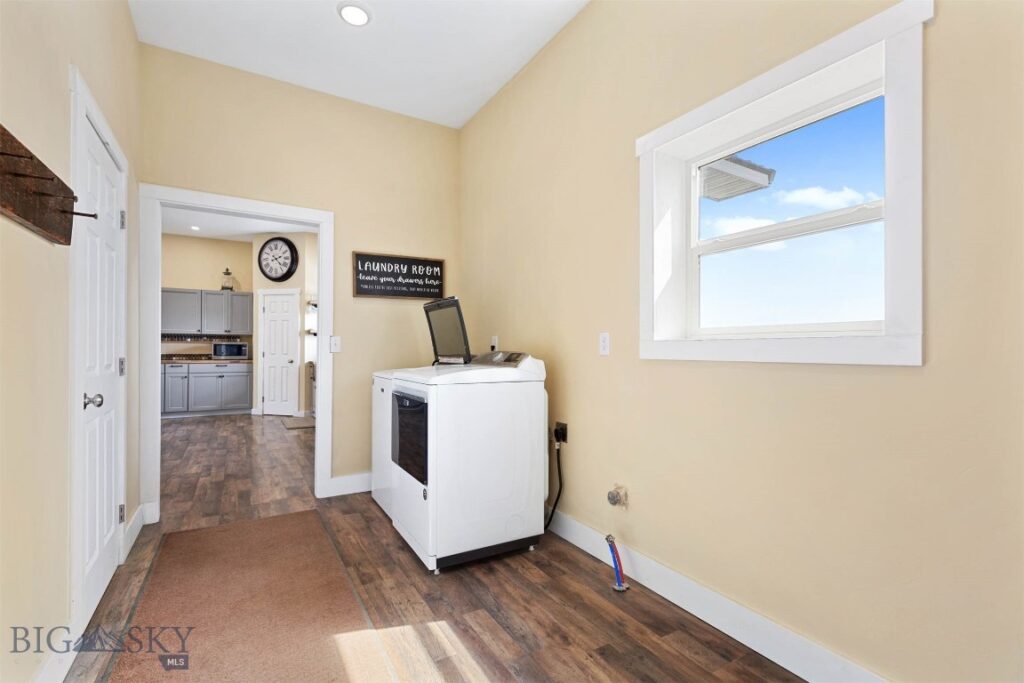 88 Hilltop Vista Loop, Three Forks MT 59752