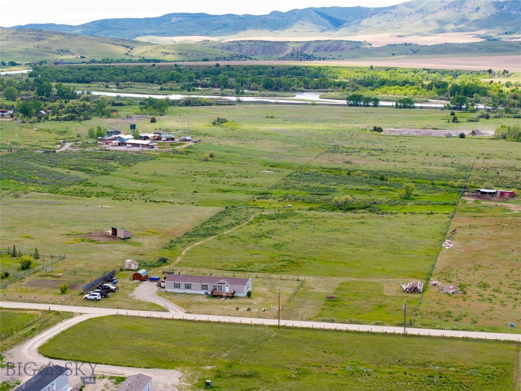 8815 Lazy Elk Road, Three Forks MT 59752